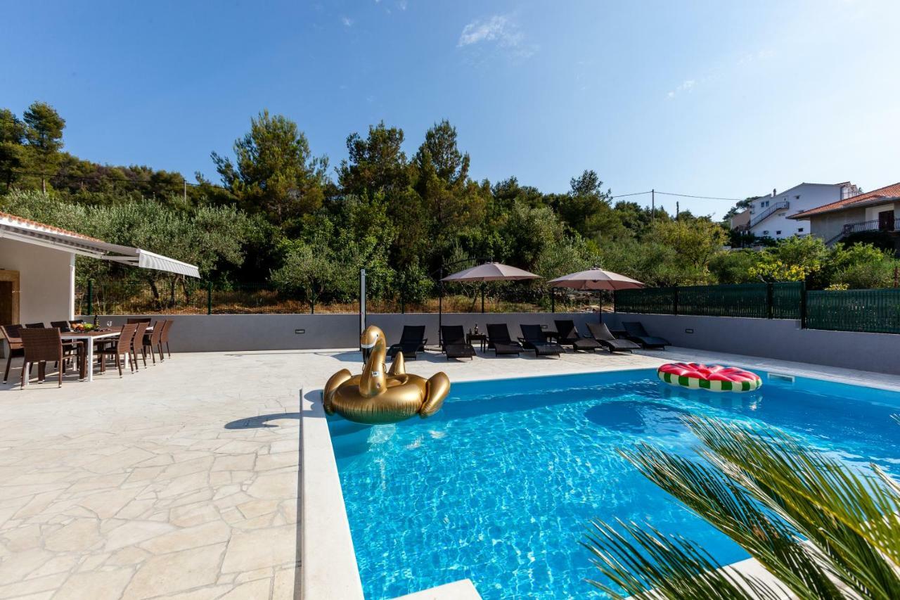 Luxury Villa Aria, Apartment Trogir Exterior foto