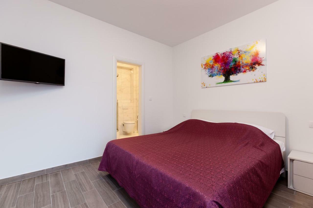 Luxury Villa Aria, Apartment Trogir Exterior foto